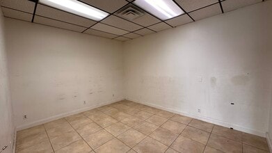 1455-1515 E Tropicana Ave, Las Vegas, NV for lease Interior Photo- Image 2 of 3