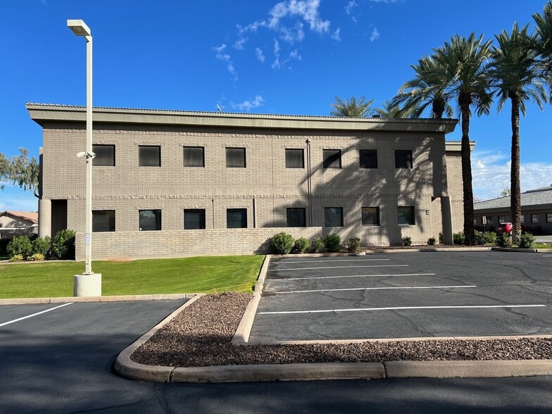 604 W Warner Rd, Chandler, AZ for lease - Building Photo - Image 2 of 12