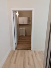 1255-1263 S Monroe Ave, Green Bay, WI à louer Photo intérieure- Image 2 de 14