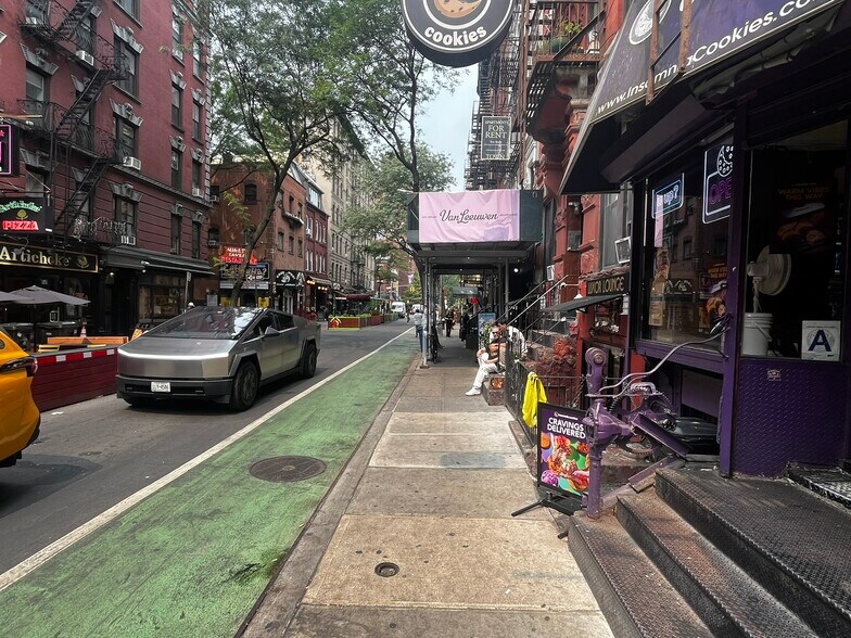 116 Macdougal St, New York, NY à louer - Photo du bâtiment - Image 2 de 4