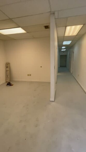 3745 NW 50th St, Miami, FL for lease - Commercial Listing Video - Image 2 of 5