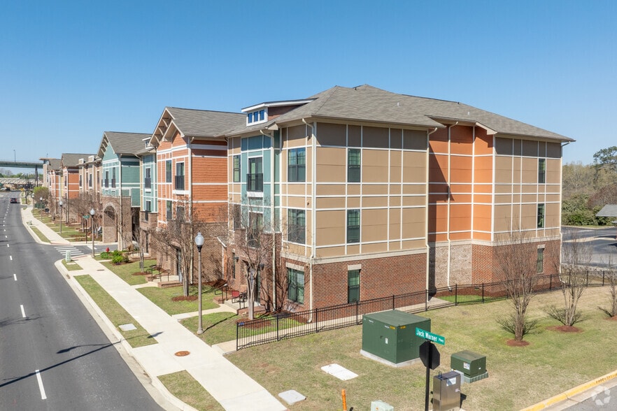 2330 Jack Warner Pkwy, Tuscaloosa, AL for sale - Primary Photo - Image 1 of 26