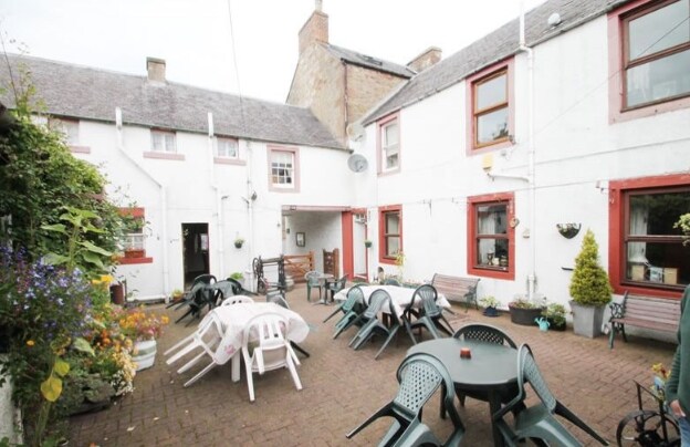 Main St, Hawick à vendre - Photo du bâtiment - Image 2 de 4