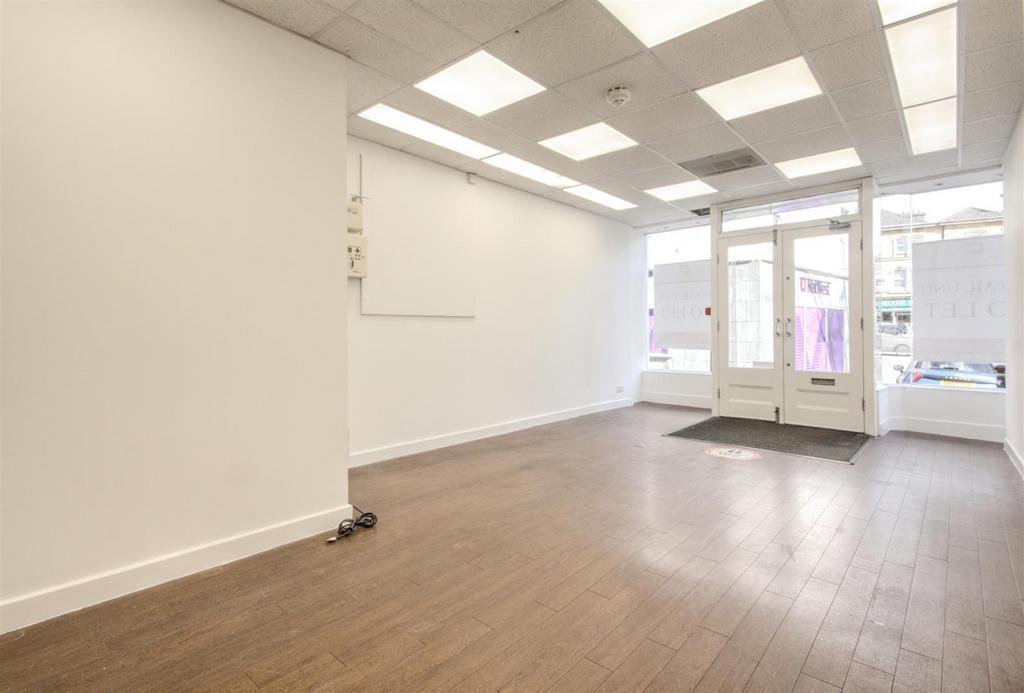 34 Sheep St, Skipton for lease Building Photo- Image 1 of 7