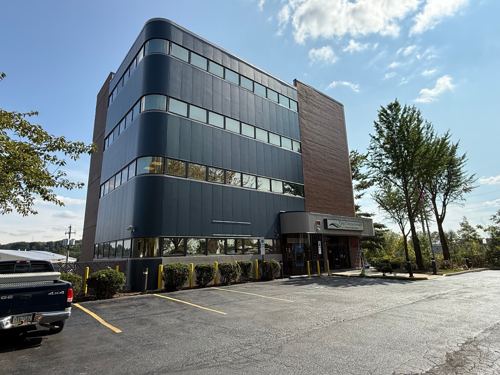 446-450 Union Blvd, Allentown, PA for lease Primary Photo- Image 1 of 27