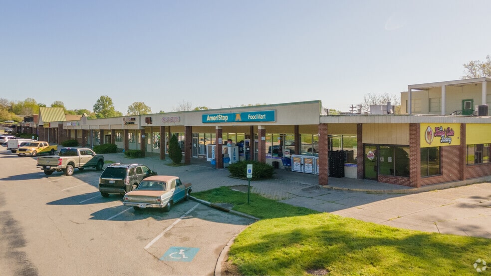 20-130 Eswin St, Cincinnati, OH for lease - Building Photo - Image 1 of 7