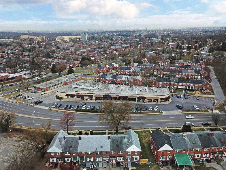 1400-1415 E Cold Spring Ln, Baltimore, MD à louer - Photo du bâtiment - Image 3 de 6