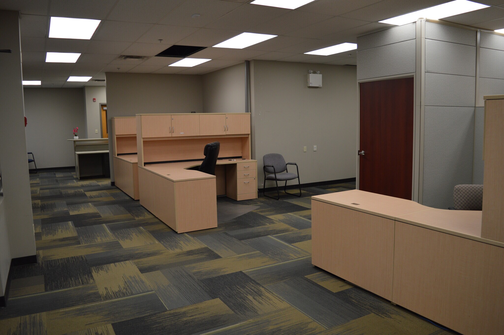 7633 50th St, Edmonton, AB à louer Photo intérieure- Image 1 de 5