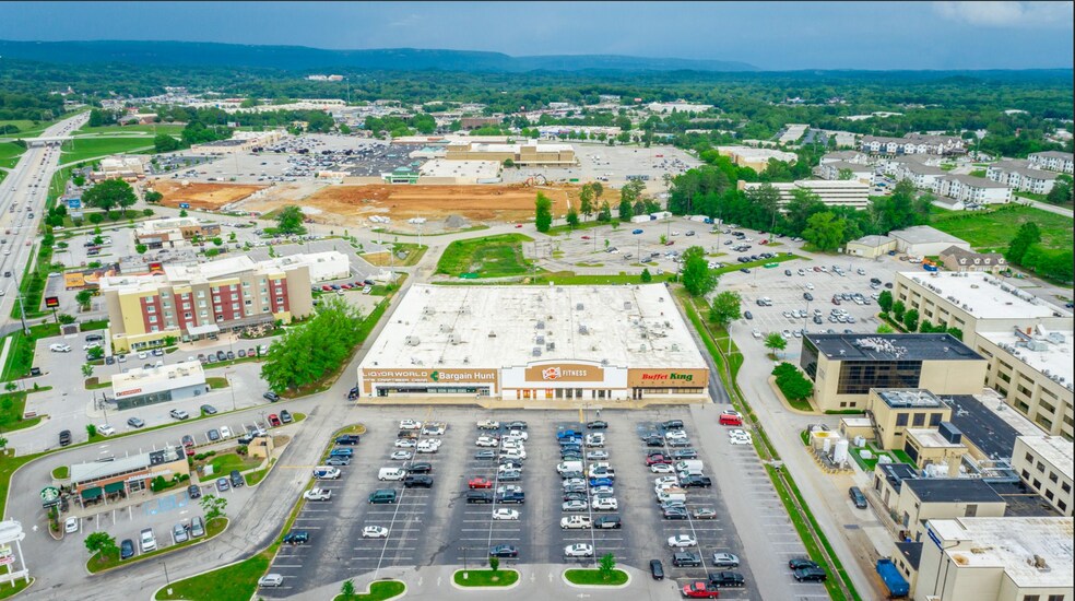 5200-5425 Highway 153, Hixson, TN à louer - Photo du bâtiment - Image 3 de 13