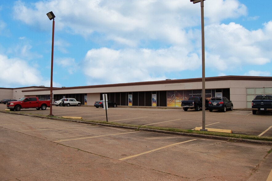 1020 Shreveport Barksdale Hwy, Shreveport, LA à louer - Photo du bâtiment - Image 1 de 4