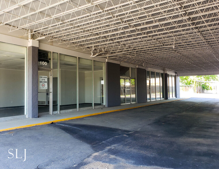 705 E Abram St, Arlington, TX for lease - Building Photo - Image 3 of 4