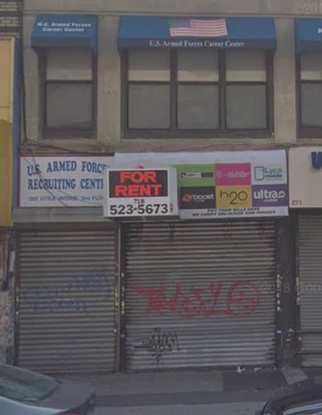 1125 Eastern Pky, Brooklyn, NY for lease - Building Photo - Image 2 of 5