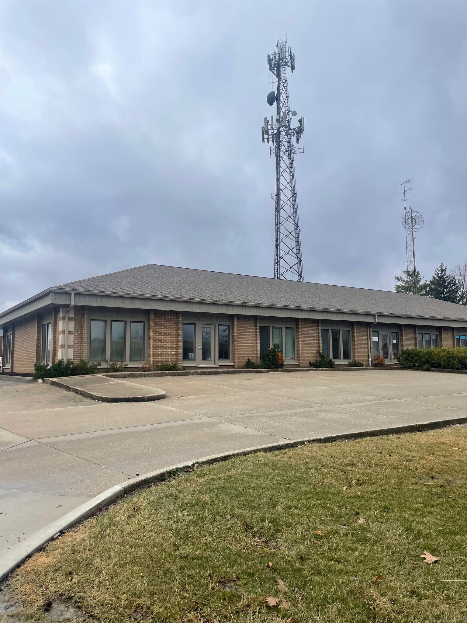 2635 Yeager Rd, West Lafayette, IN for lease Primary Photo- Image 1 of 16