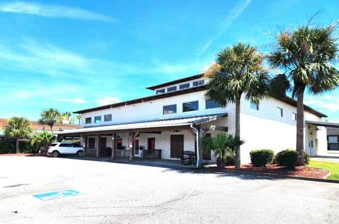 153 Venture Dr, Brunswick, GA for sale - Building Photo - Image 2 of 16