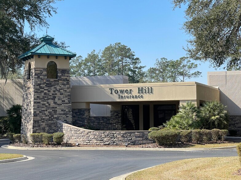 7201 Nw 11th Pl, Gainesville, FL à vendre - Photo du bâtiment - Image 2 de 22