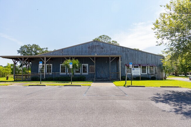 More details for 9310 Baldridge Dr, Pensacola, FL - Retail for Sale