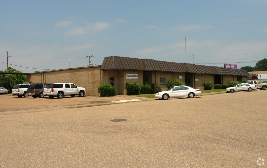 5339 I-55, Jackson, MS à louer - Photo du bâtiment - Image 3 de 17