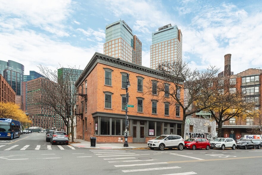 1139-1141 Manhattan Ave, Brooklyn, NY for sale - Building Photo - Image 3 of 13