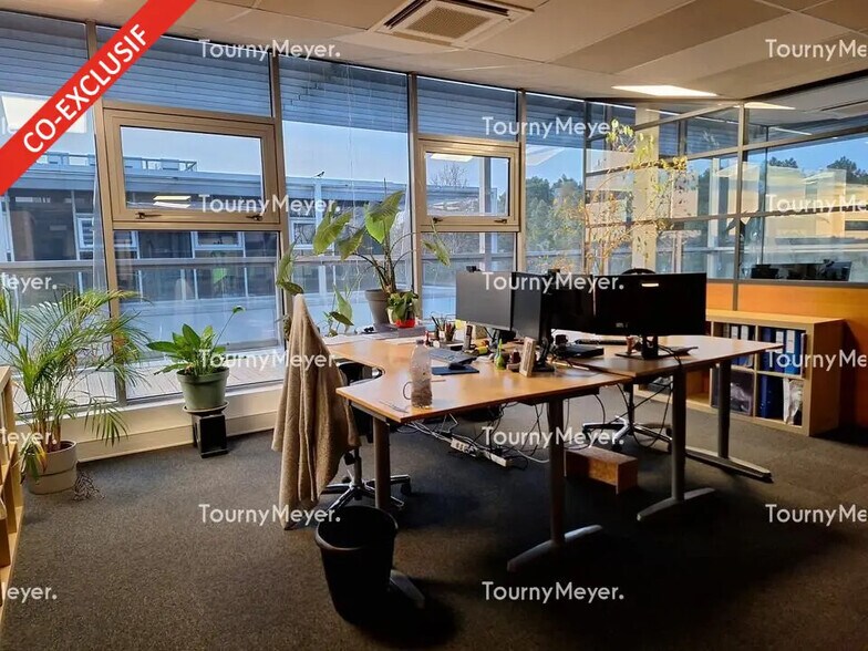 Bureau dans Bruges à vendre - Photo du bâtiment - Image 3 de 8