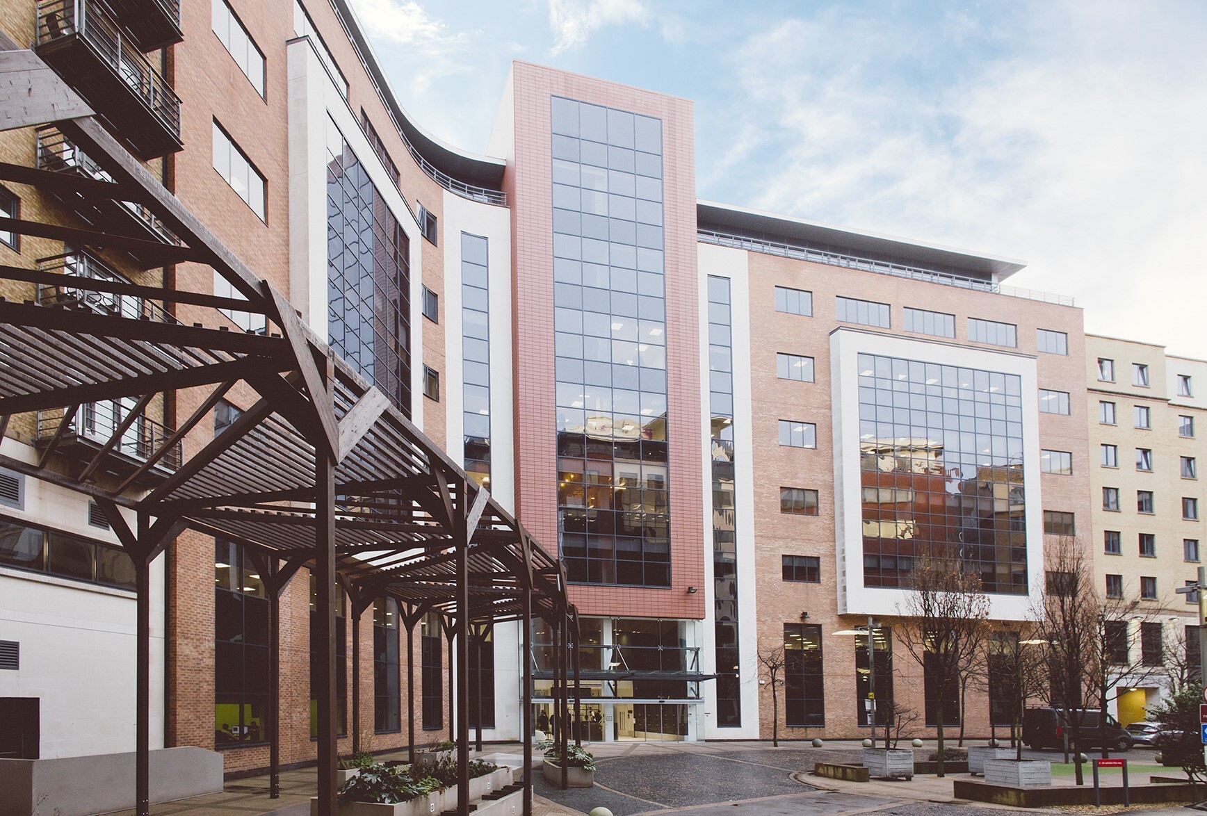 2 St James Gate, Newcastle Upon Tyne for lease Building Photo- Image 1 of 27