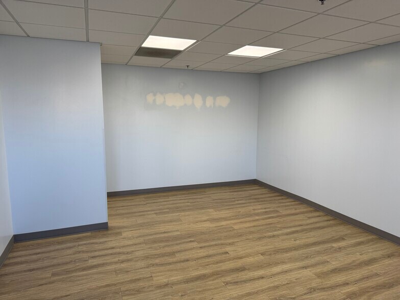 2100 Alexander St, Salt Lake City, UT à louer - Photo du bâtiment - Image 3 de 13