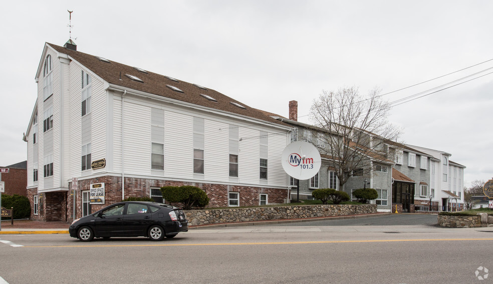 258 Main St, Milford, MA for lease - Building Photo - Image 2 of 11