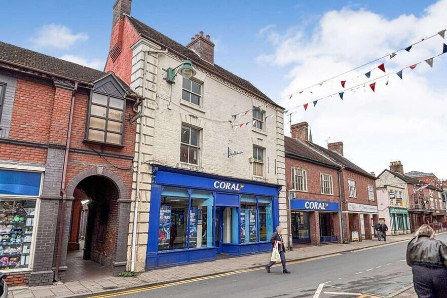 29-33 High St, Stoke On Trent à vendre - Photo du bâtiment - Image 1 de 2