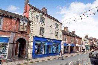 Plus de détails pour 29-33 High St, Stoke On Trent - Commerce de détail à vendre