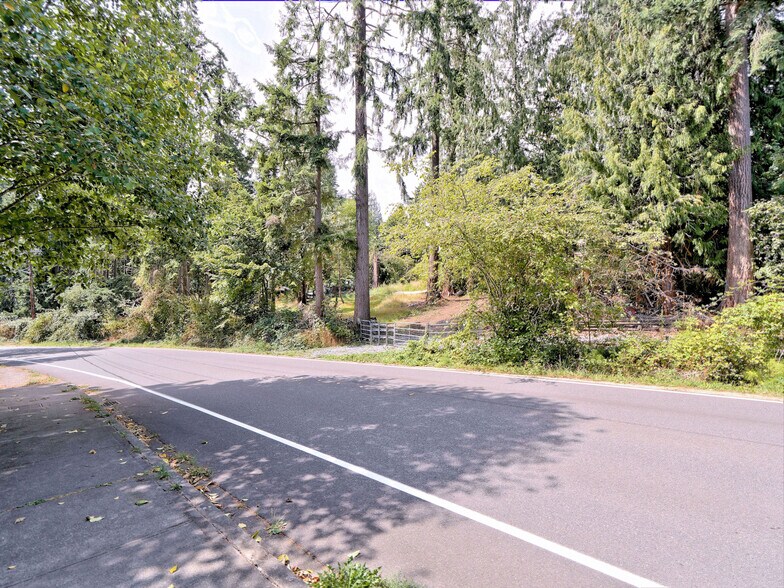 17204 Northup Way, Bellevue, WA for sale - Building Photo - Image 2 of 30