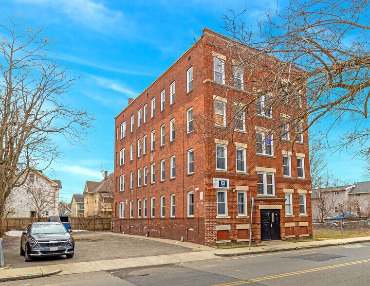 529 Union St, Springfield, MA for sale - Primary Photo - Image 2 of 2