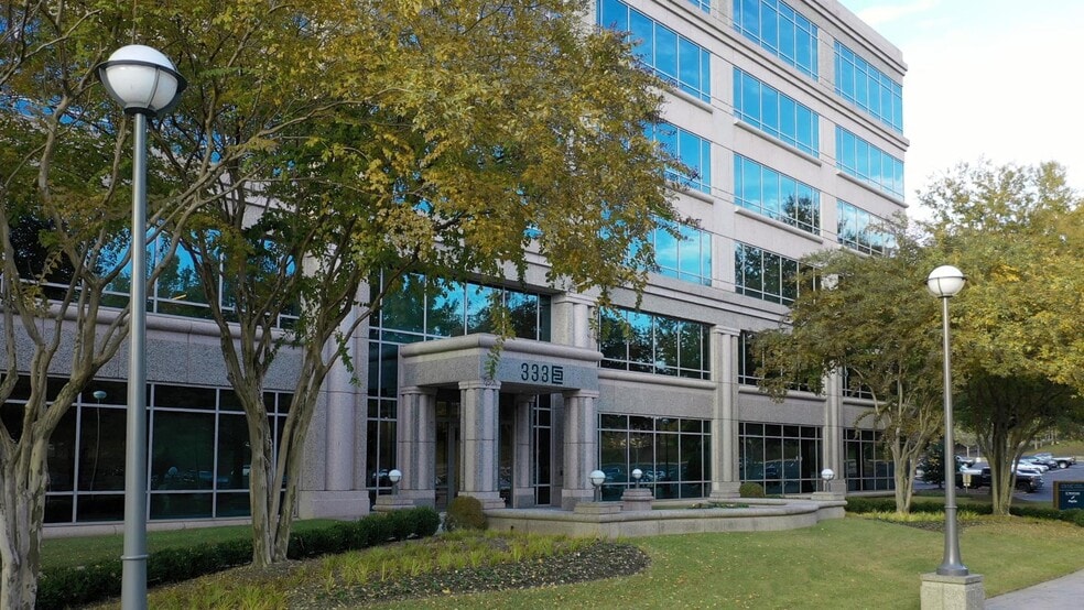 100 North Point Ctr E, Alpharetta, GA for lease - Building Photo - Image 3 of 3