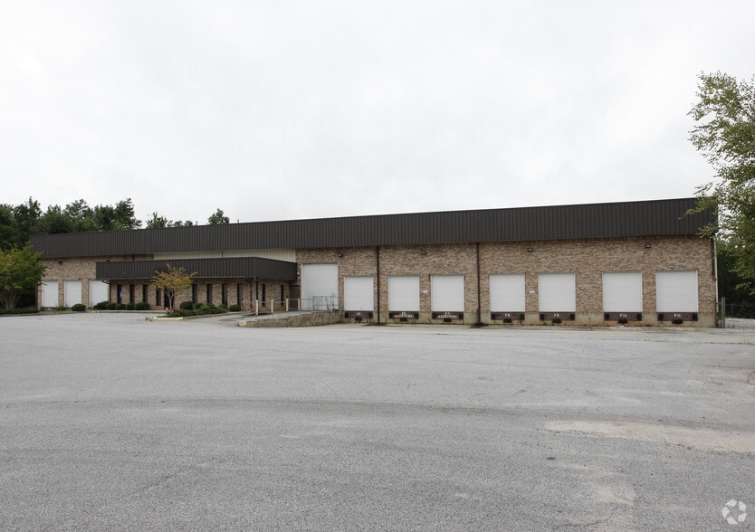 140 Cecil Ct, Fayetteville, GA for sale - Building Photo - Image 3 of 4