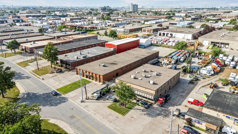 5309 Maingate Dr, Mississauga, ON for lease - Building Photo - Image 2 of 3