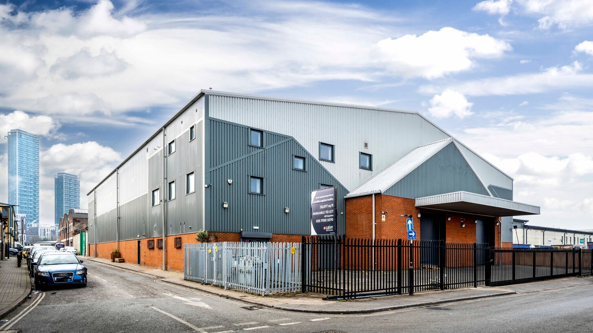 49-53 Standard Rd, Londres à louer Photo du bâtiment- Image 1 de 10