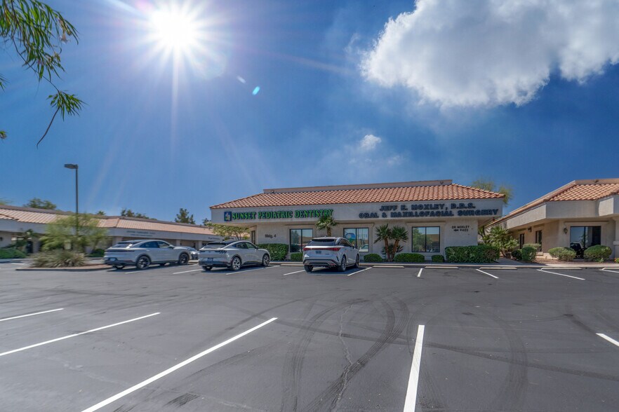 3663 E Sunset Rd, Las Vegas, NV for lease - Building Photo - Image 2 of 6