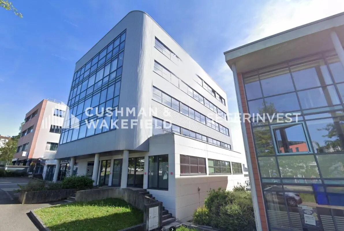 Office in Besançon for lease Building Photo- Image 1 of 5