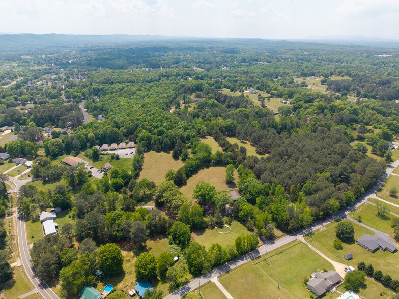 109 Harris Dr, Ringgold, GA for sale - Building Photo - Image 2 of 18