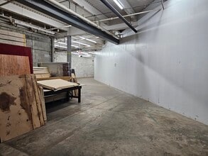 501 Broad Ave, Ridgefield, NJ à louer Photo intérieure- Image 2 de 5