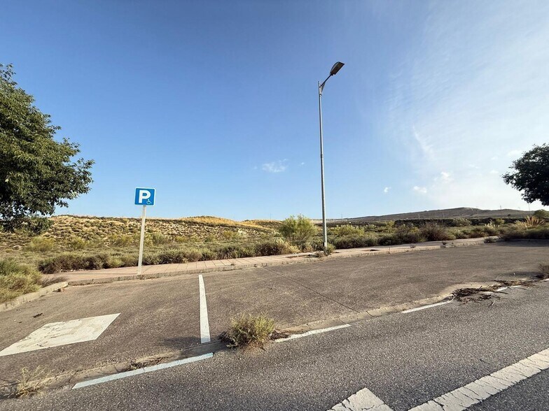 Avenida de Alemania, 39, Alhendín, Granada for sale - Building Photo - Image 3 of 17