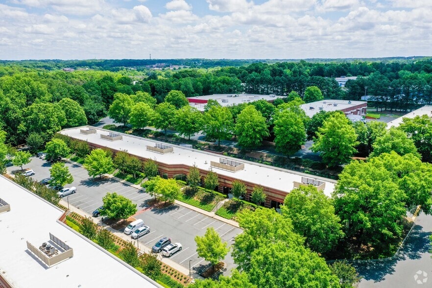 9129 MONROE Rd, Charlotte, NC à louer - Aérien - Image 3 de 36