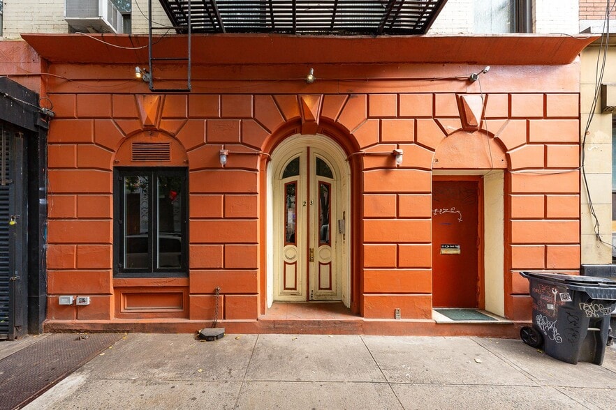21-23 E Seventh St, New York, NY for sale - Building Photo - Image 1 of 13