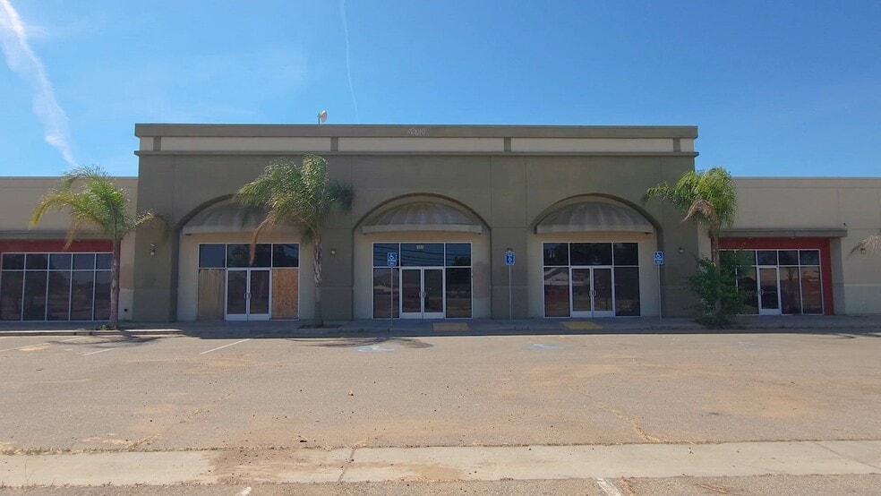 2621 S Chestnut Ave, Fresno, CA à vendre - Vidéo sur l’inscription commerciale - Image 2 de 29