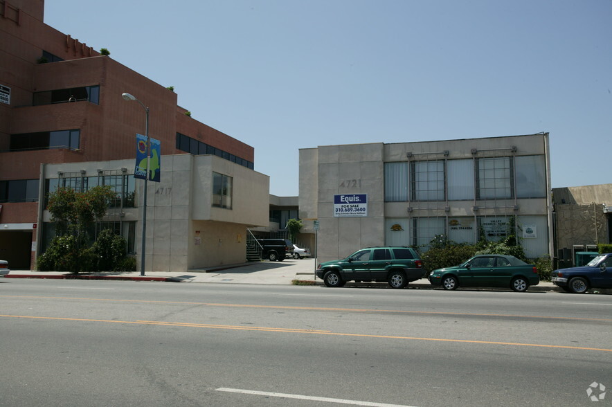 4717 Laurel Canyon Blvd, Studio City, CA à louer - Photo du bâtiment - Image 1 de 26