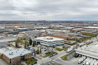 5500 Av Royalmount, Mt Royal, QC - Aerial map view