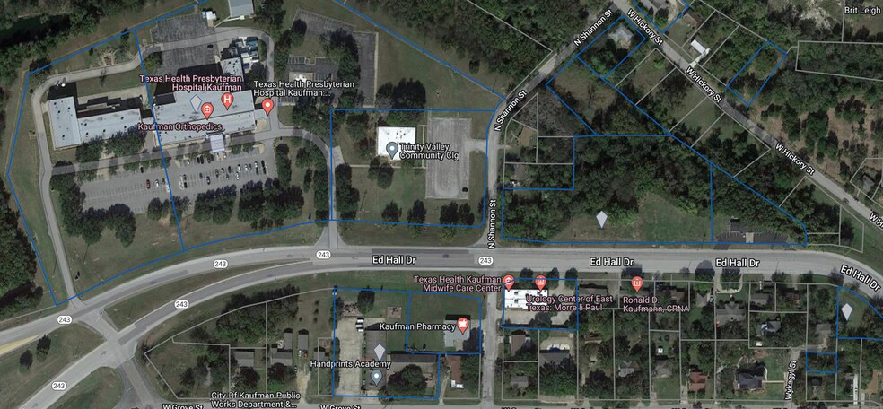 704 Ed Hall, Kaufman, TX à louer - Photo du bâtiment - Image 3 de 4