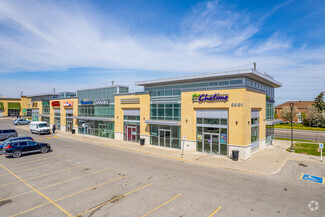 Plus de détails pour 5975-6025 Steeles Ave, Toronto, ON - Local commercial à louer