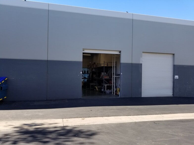 26244 Enterprise Ct, Lake Forest, CA for sale - Building Photo - Image 3 of 14