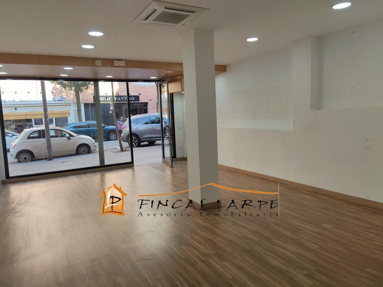Retail in Martorell, Barcelona for lease Interior Photo- Image 1 of 5