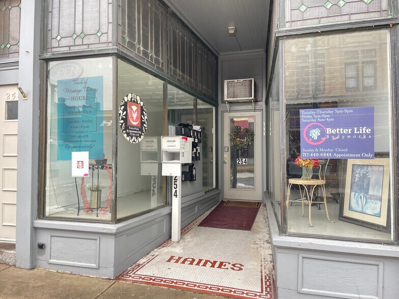 254 Locust St, Columbia, PA à louer - Photo du bâtiment - Image 2 de 7