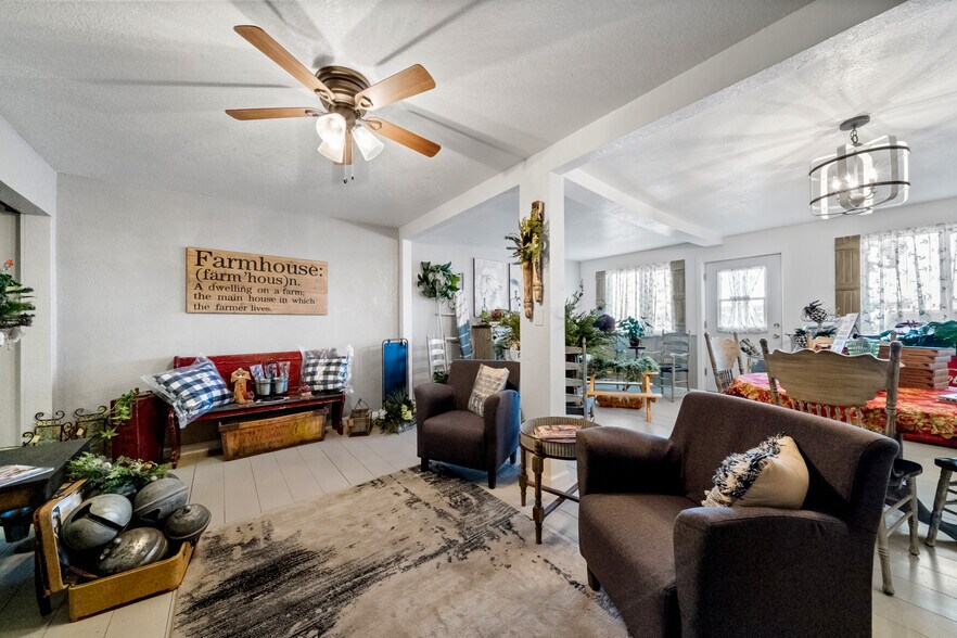 122 E Cranston Ave, Fowler, CO à vendre - Photo du bâtiment - Image 2 de 33